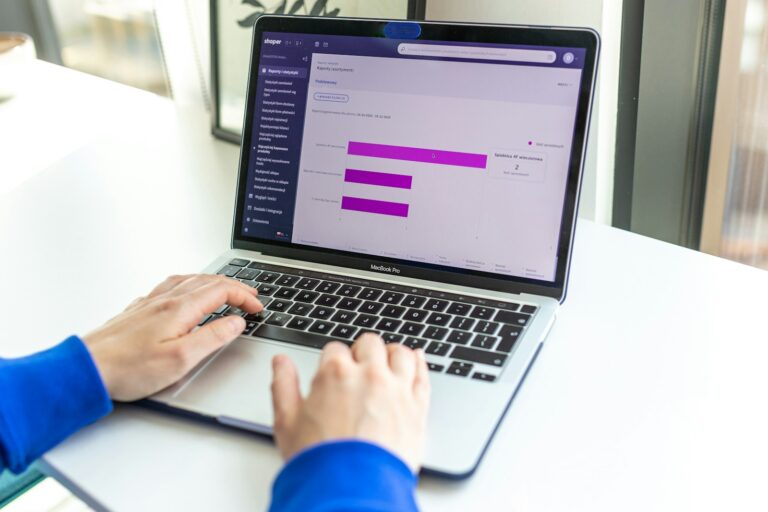 Employee using chatbot dashboard customer support