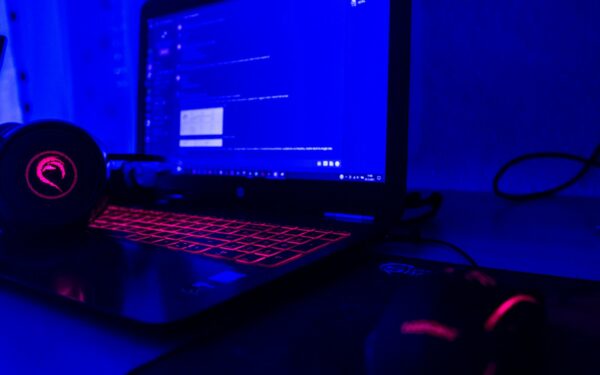 Cloud play on a weak PC: what you really need for a smooth experience