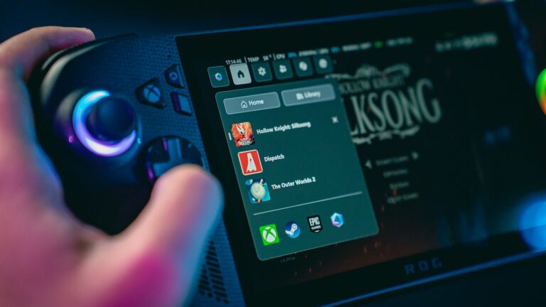 Steam game demo screen monitor