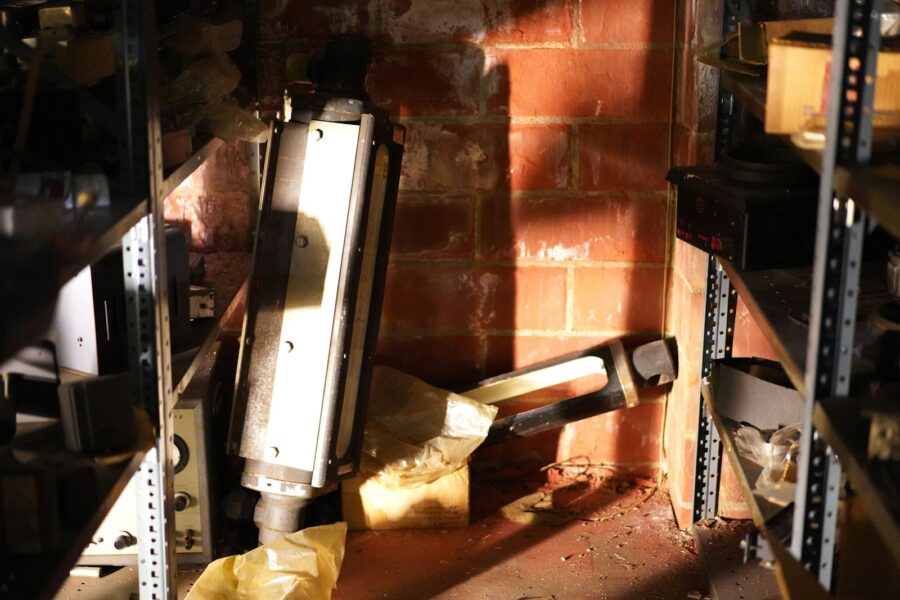 Industrial robot arm warehouse shelves