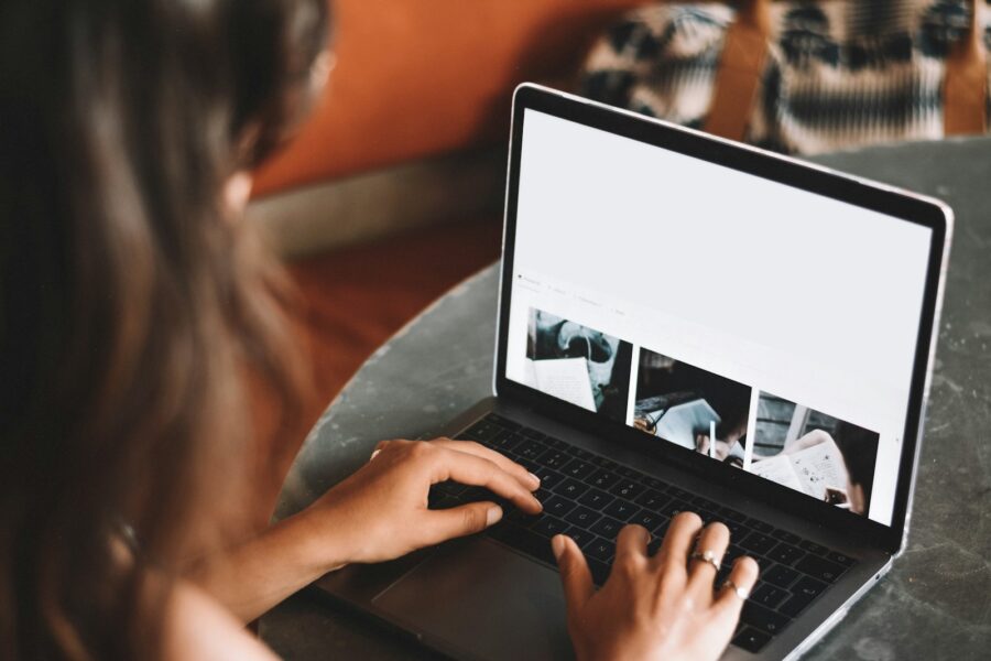 Online recommendation algorithm interface laptop
