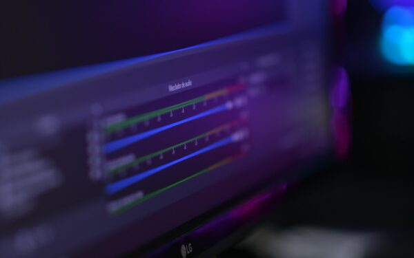How desktop download managers make large files less painful to handle