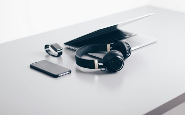 How podcast apps are turning into powerful productivity hubs