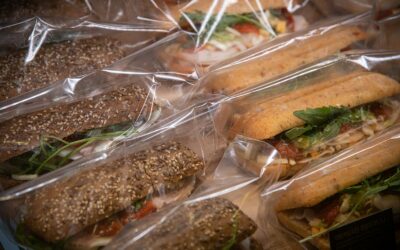How Tech Is Changing Make‑Ahead Travel Sandwiches, From Smart Containers To Meal Apps