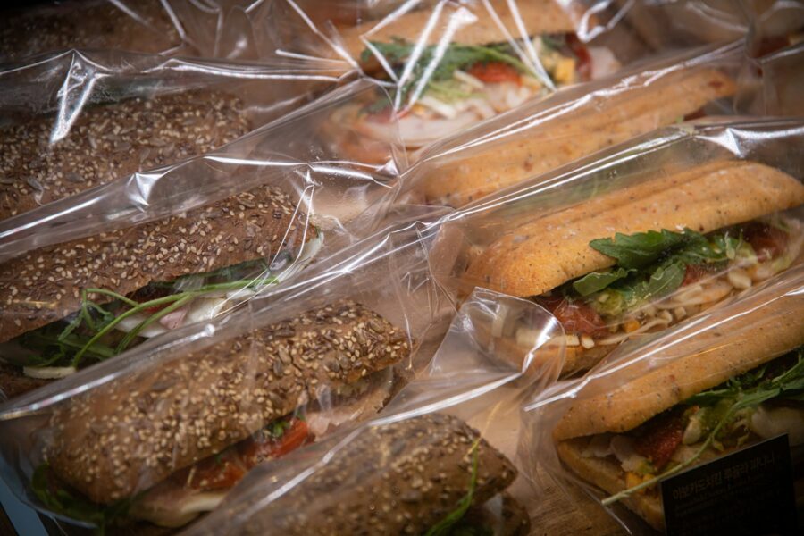 Make-ahead travel sandwiches stay fresh taste great all