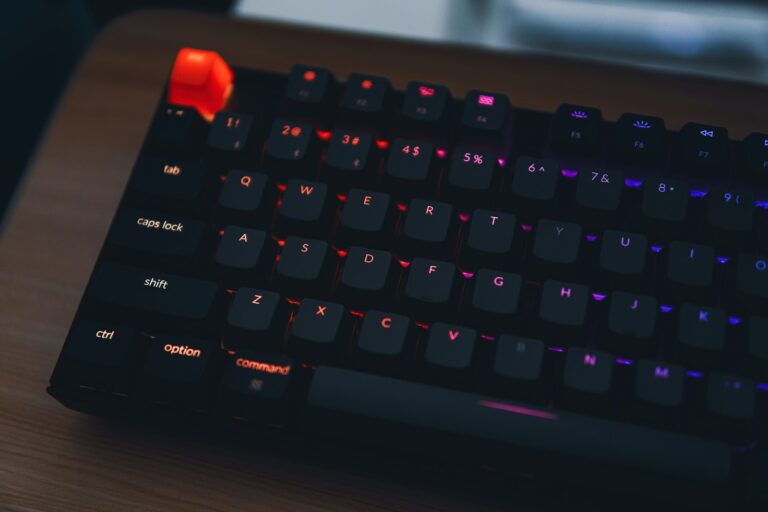 Wireless gaming mouse closeup mechanical keyboard switches keycaps