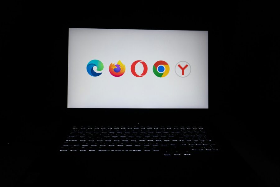 Laptop screen browser extensions icons