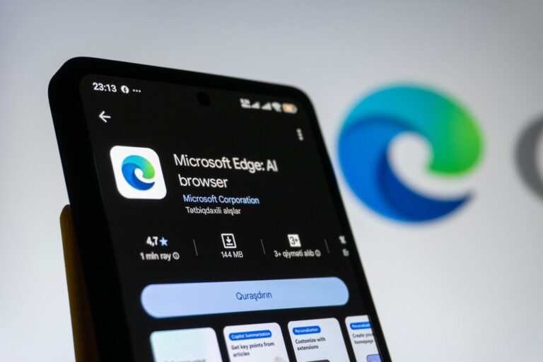 Close browser download button cursor smartphone app store