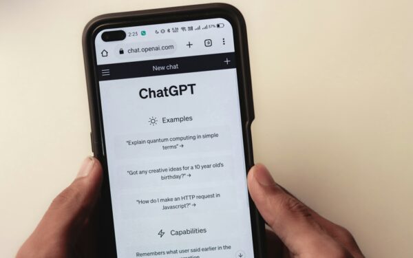 Messaging apps race to add post-quantum encryption and stronger privacy controls