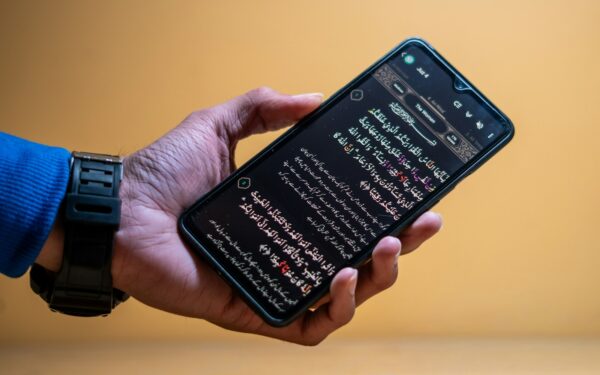 Practical guide to using eSIM and dual SIM phones for flexible plans
