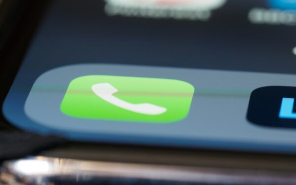 Telecoms and banks race to spot deepfake voice scams as detection tools reach consumers