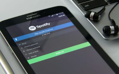 Account security basics for families and small teams in a world of constant logins