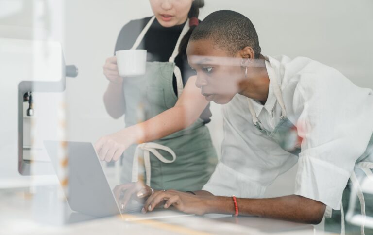Online course interface laptop coffee flashcard study app