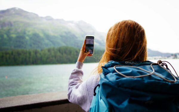 How eSIM is quietly reshaping mobile plans and travel connectivity