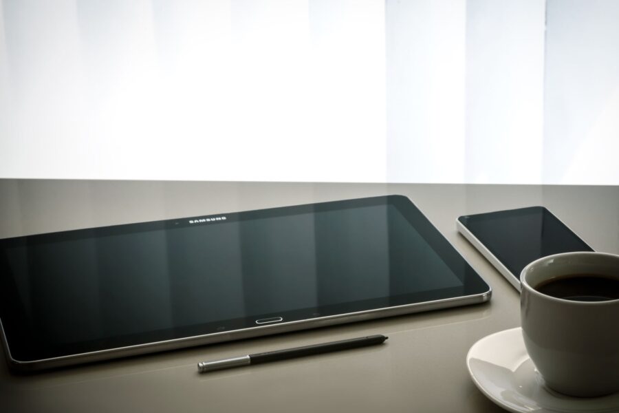 Tablet split screen