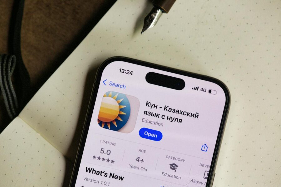 Smartphone language learning