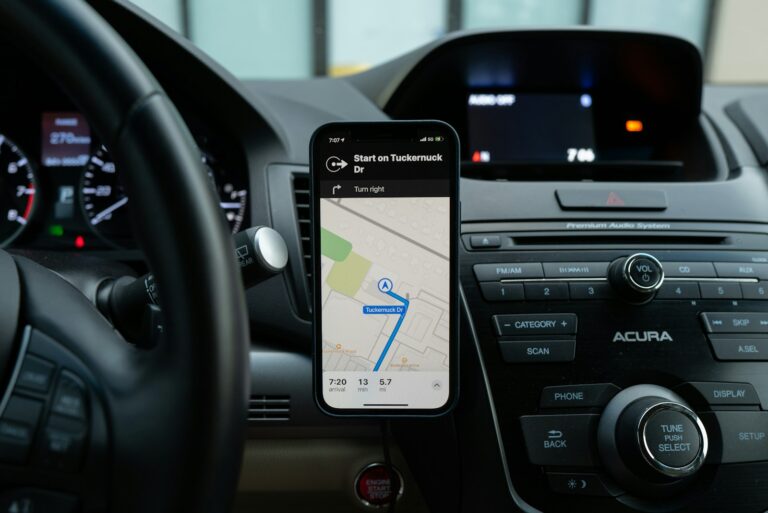 Smartphone magnetic car