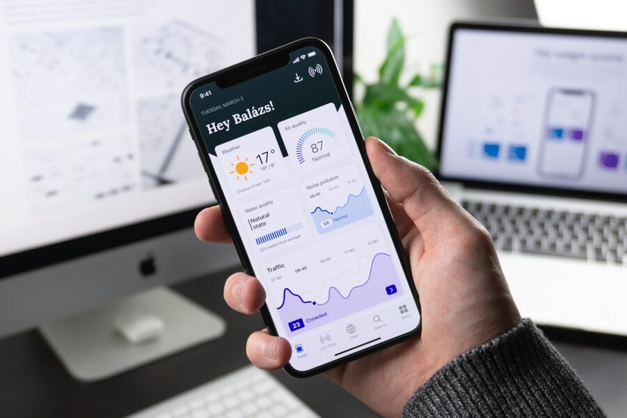 Smartphone hand using