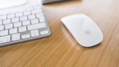 How to choose a wireless keyboard and mouse combo that actually fits your desk life