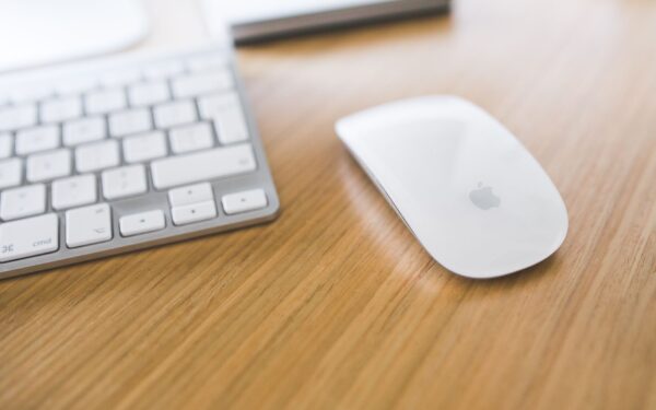How to choose a wireless keyboard and mouse combo that actually fits your desk life