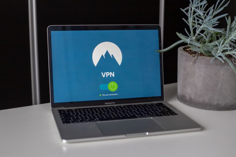 Laptop desk security