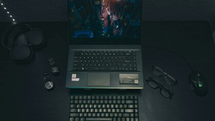 How to pick a gaming laptop that fits your budget and play style