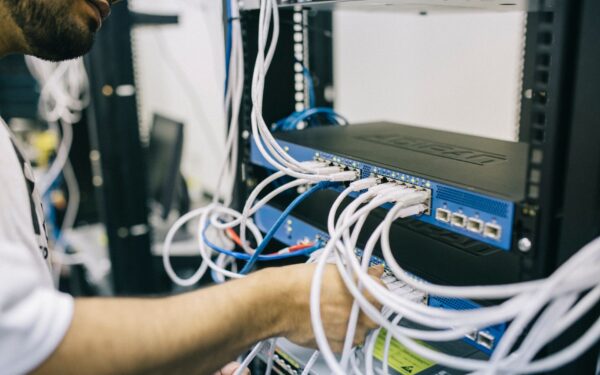 How to set up a simple home file server for your household devices
