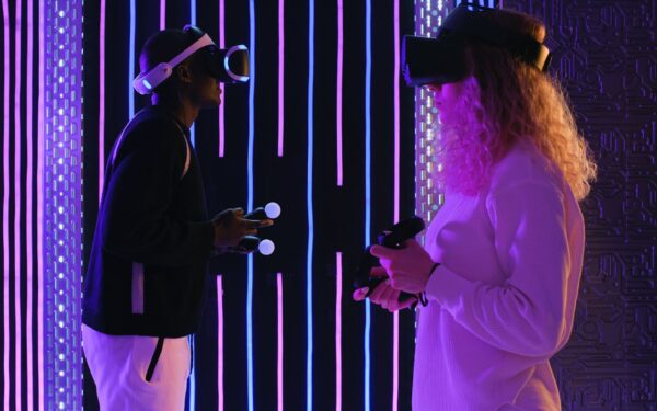 How VR arcades are bringing location-based gaming back in 2026
