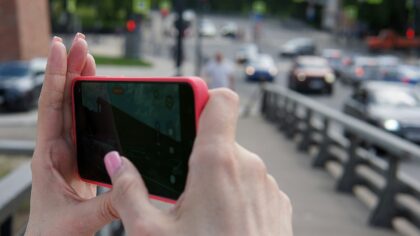 Messaging apps race to become “super platforms” as chat, payments and mini apps converge
