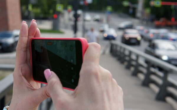 Messaging apps race to become “super platforms” as chat, payments and mini apps converge
