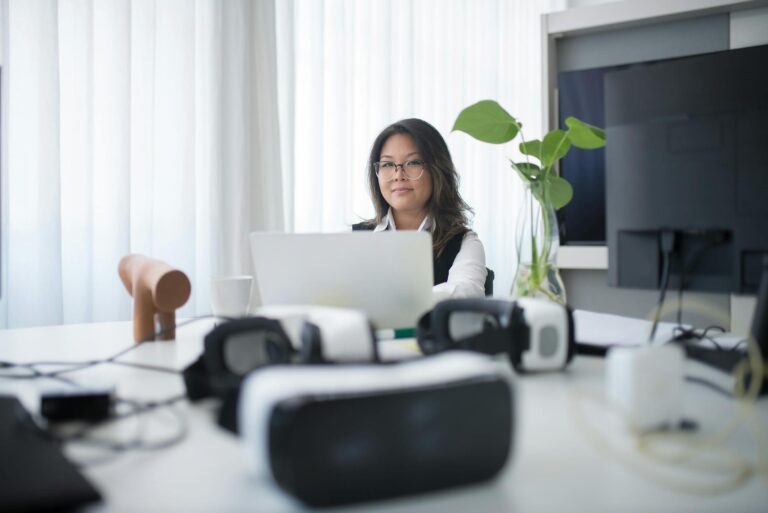 Mixed reality headsets