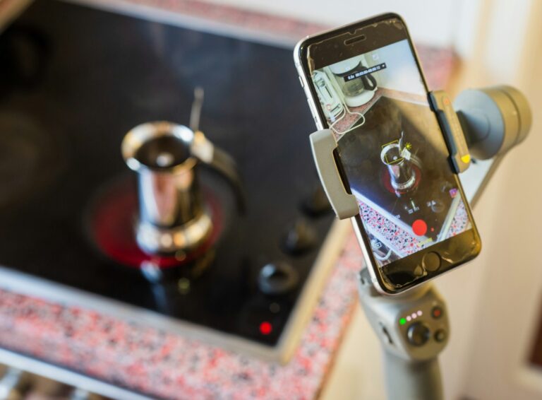 Smart oven camera