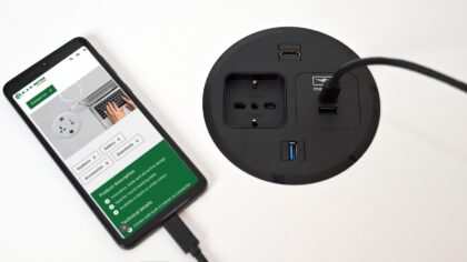 Smart plugs are quietly turning old homes into connected ones