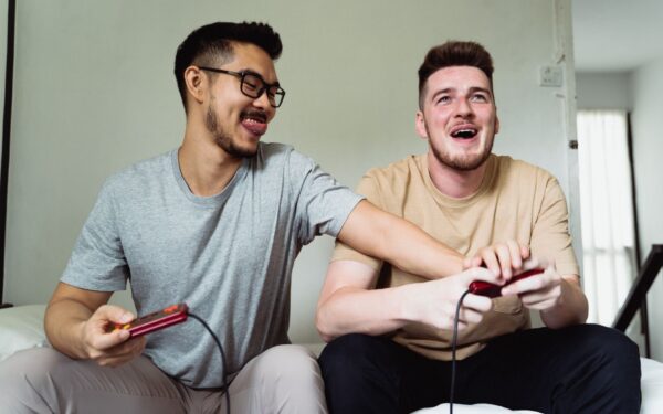 Why co-op survival games are perfect for short play sessions with friends