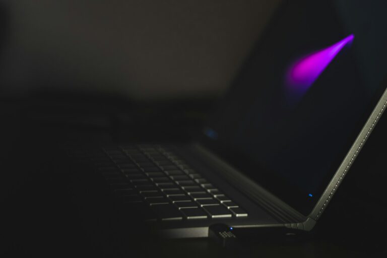 Laptop screen file