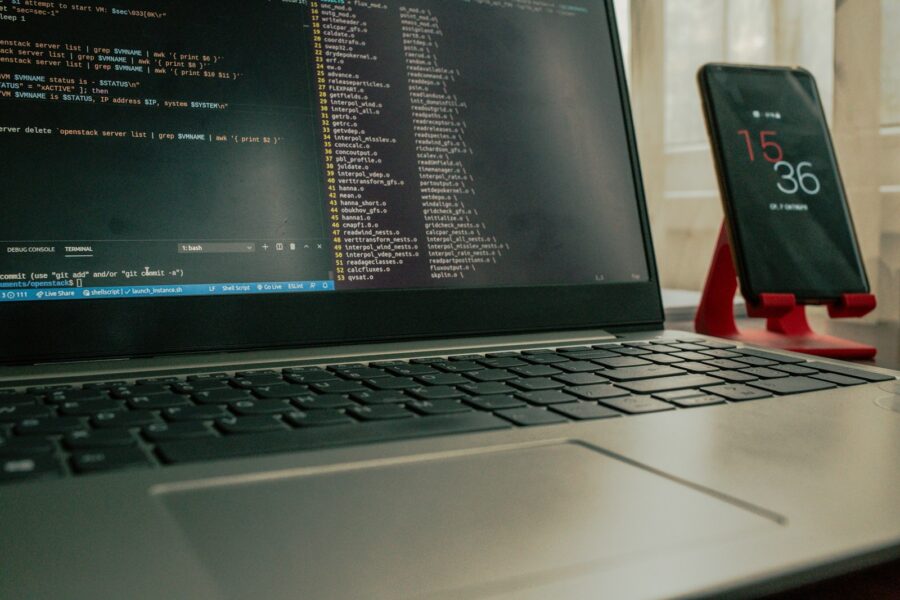Laptop desk linux