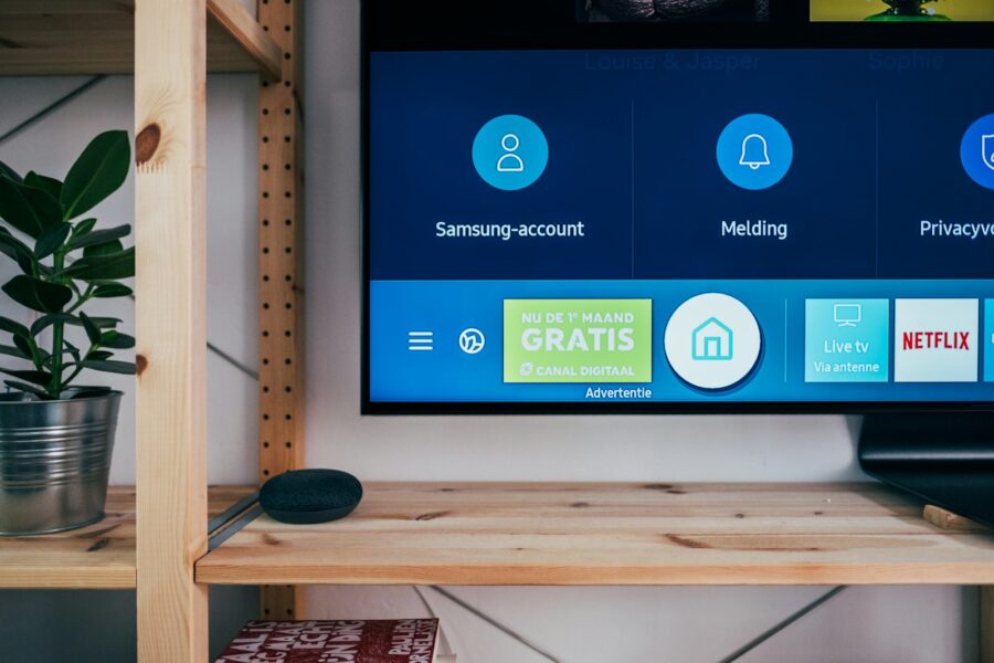 Smart home living