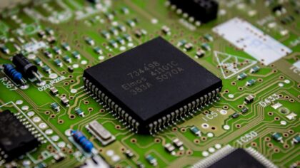 How edge AI is moving intelligence from the cloud to your pocket