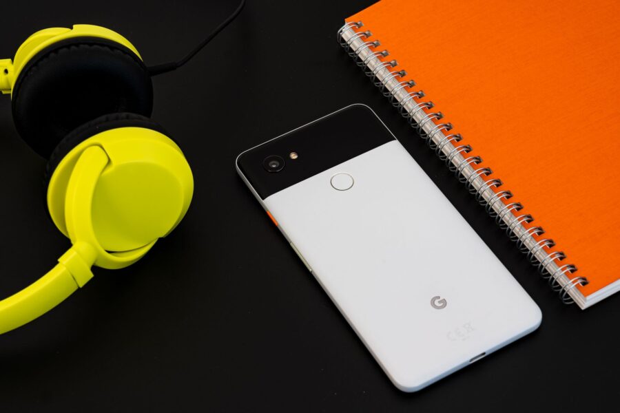 Smartphone language learning
