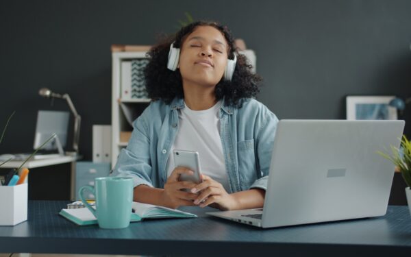 How meditation and wellbeing apps are quietly reshaping stress management