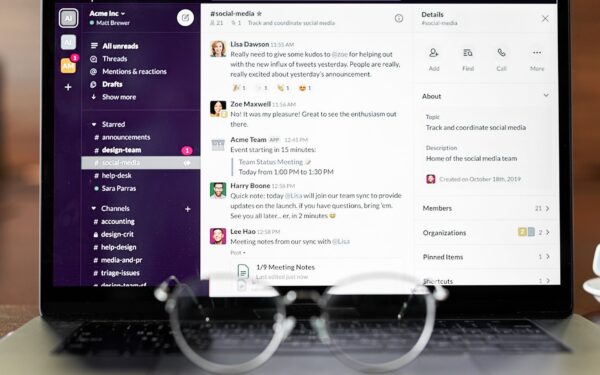 How modern file sharing apps help you move large files safely and fast