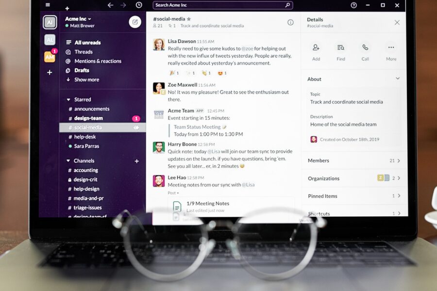 Laptop screen file