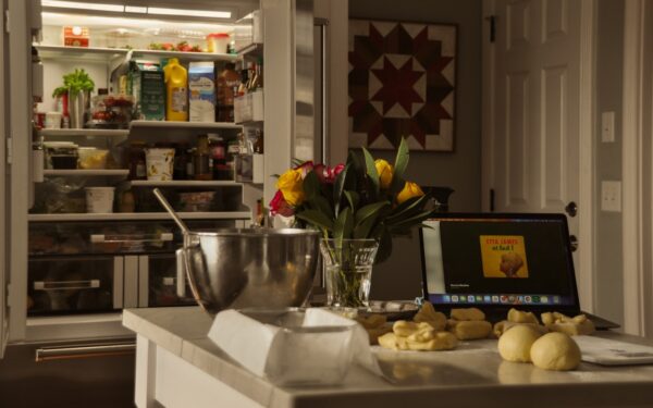 How modern recipe apps help you cook smarter without losing the joy of food
