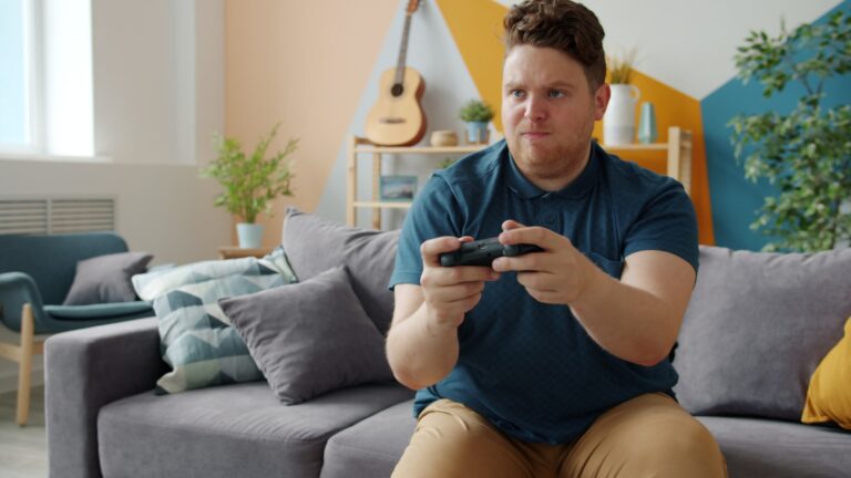 Player holding controller