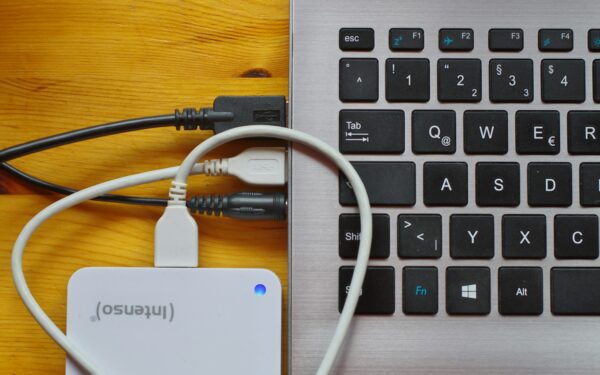 How to choose an external SSD or HDD in 2026 and actually get the speed you pay for