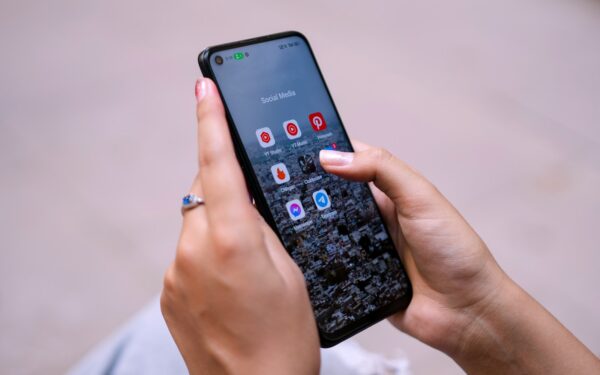 How to manage mobile app notifications so your phone stops feeling noisy