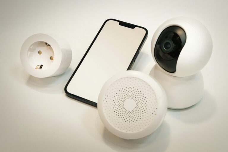 Smart speaker home