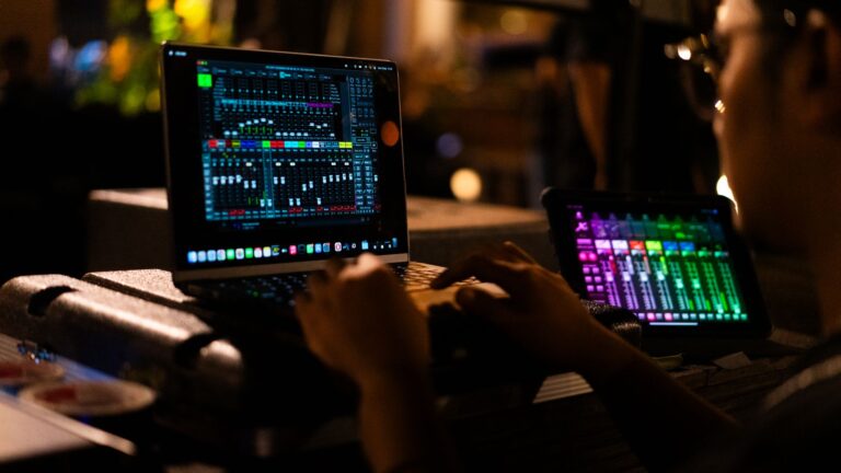 Laptop smartphone tablet