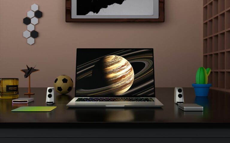 Laptop screen cloud