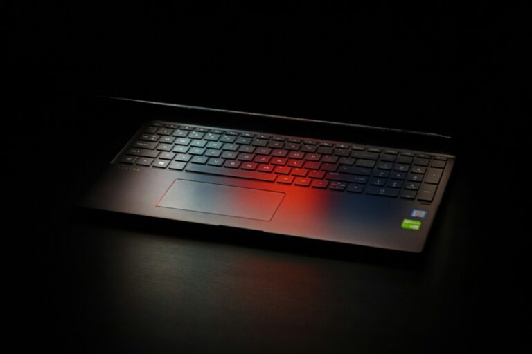 Laptop screen data